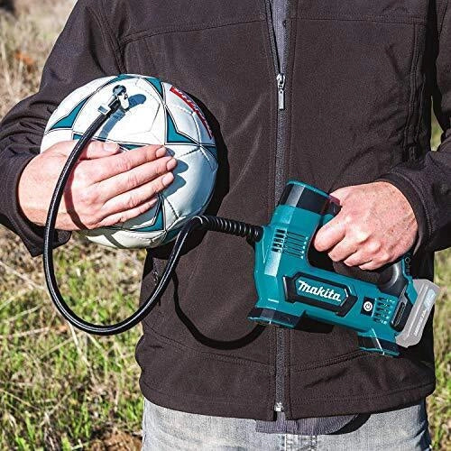 Makita MP100DZ Compressore a Batteria 12Vmax Massima Pressione 8,3 bar Flusso 10 l-min colore Nero Blu
