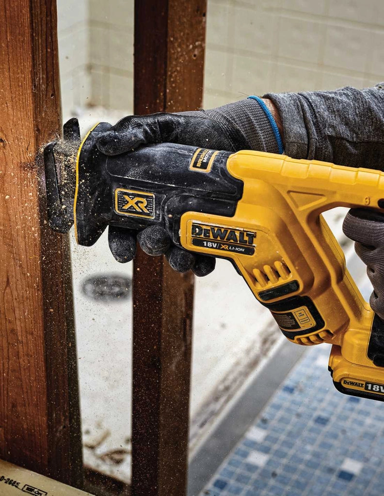 DeWALT Kit DWK205 (DCD796 + DCS367 + 2 x 2,0 Ah + DCB107 + TSTAK VI)