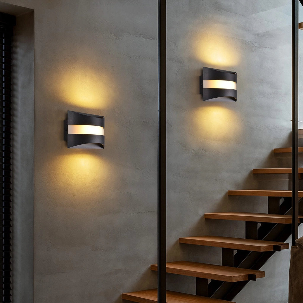 ZMH Lampada da Parete LED Nera Design Moderno 3000K 5W Illuminazione Verso l'Alto e Verso il Basso Applique