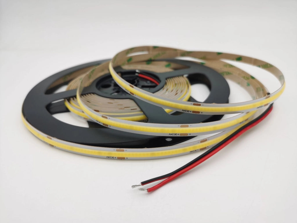 STRIP LED COB DC24V IN KAPTON 480 LED PER MT 16W PER MT 1700LM PER MT 4000K 0,8X500CM