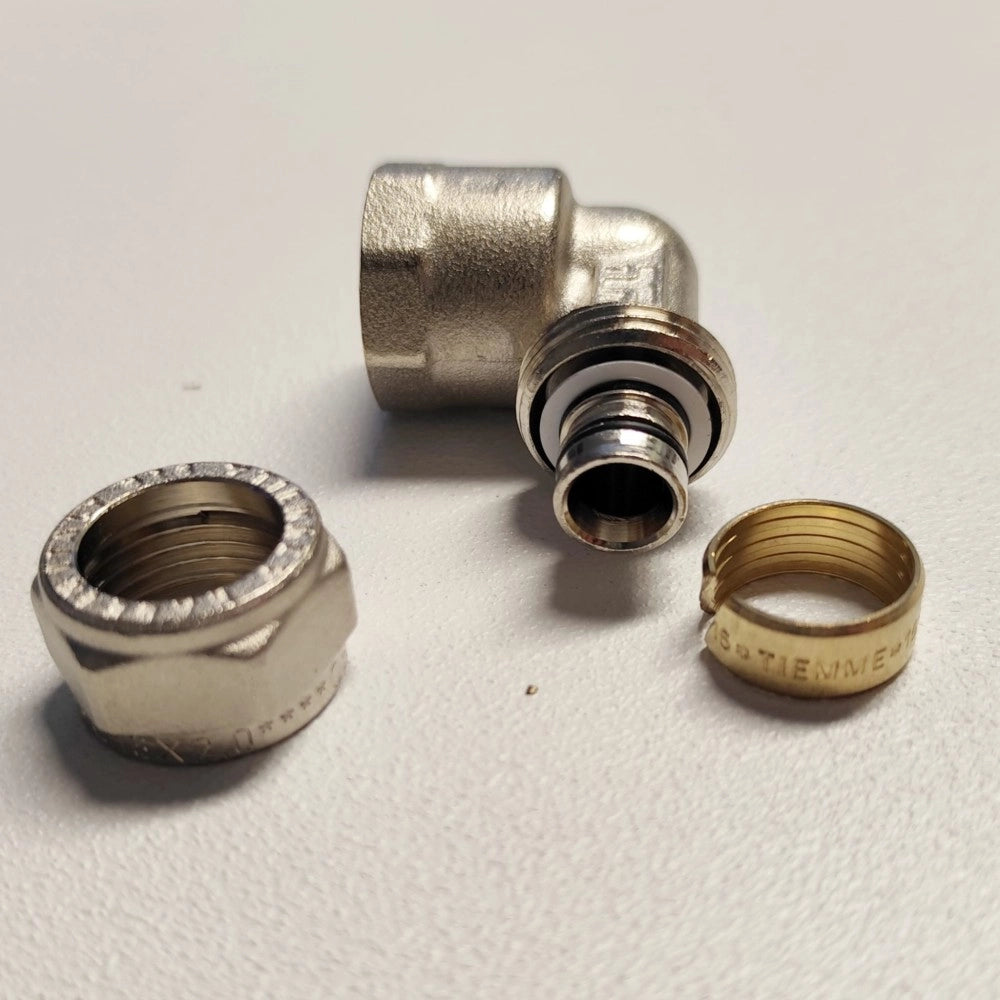 Raccordo 20x3/4'' curvo gomito f femmina a stringere per tubo multistrato