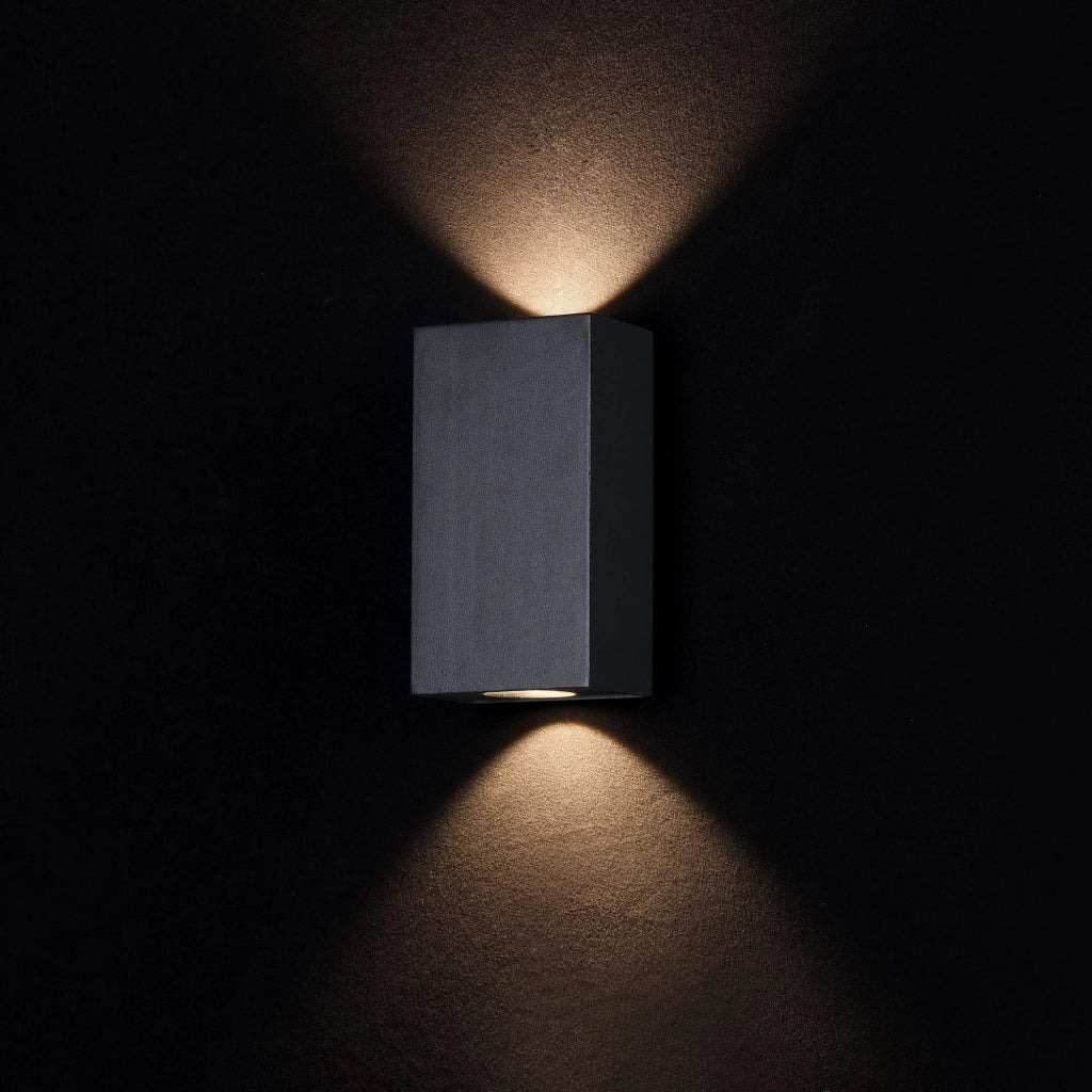 Applique esterno LED IP54 Times Square Maytoni O581WL-L6B