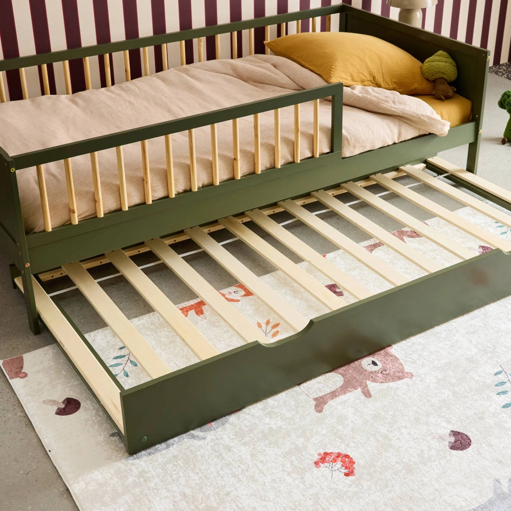 Cassetto letto per bambini roya in legno di pino naturale, verde