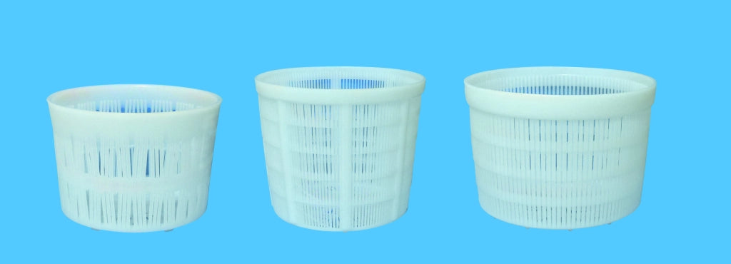 FORMA PER FORMAGGIO CROTONESE ÃE cm. 15,5x14x11 h capacitÃE gr.1.000