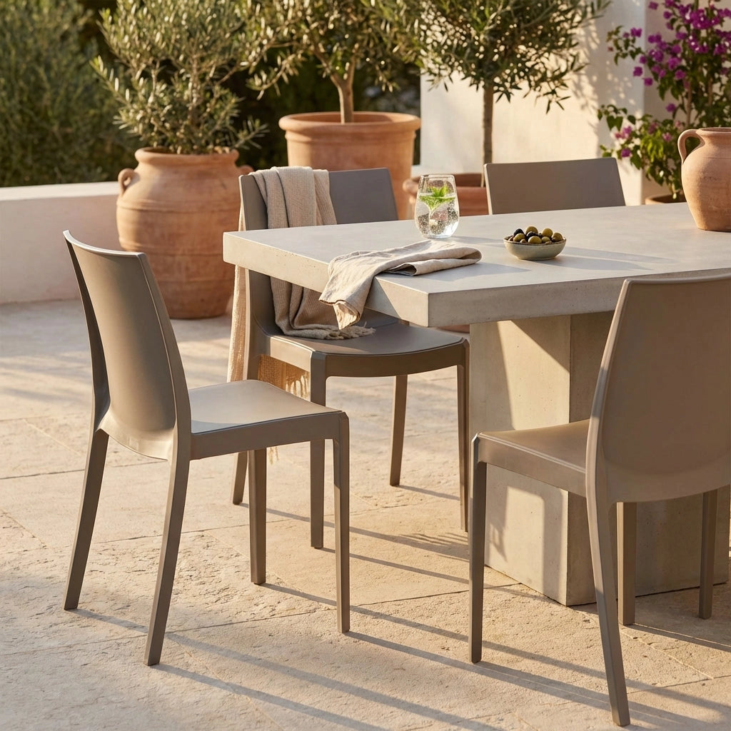 Sedia da Esterno Impilabile in Polipropilene cm 55x47x82 - PERLA