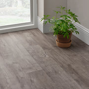 Piastrelle Adesive Vanola in PVC per Spazi Interni 28 listoni = 3,92 m² Effetto Quercia Slashed NEU.HOLZ