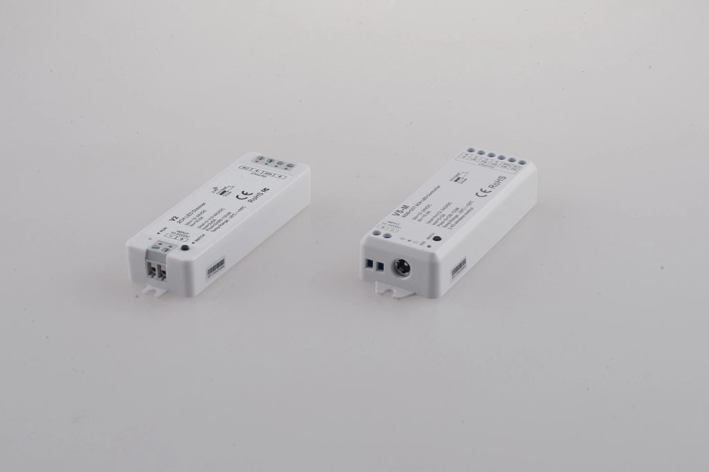 RICEVITORE RF2,4G 5 CANALI PER WALLPAD DMX UTILIZZABILE PER SINGOLO COLORE E RGB E RGBW E RGB+CCT 11,4X3,8