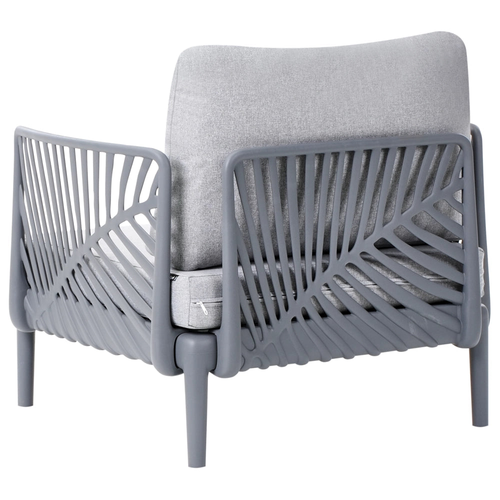 Poltrona da giardino grigia con struttura sintetica sedia da esterno con cuscini stile moderno