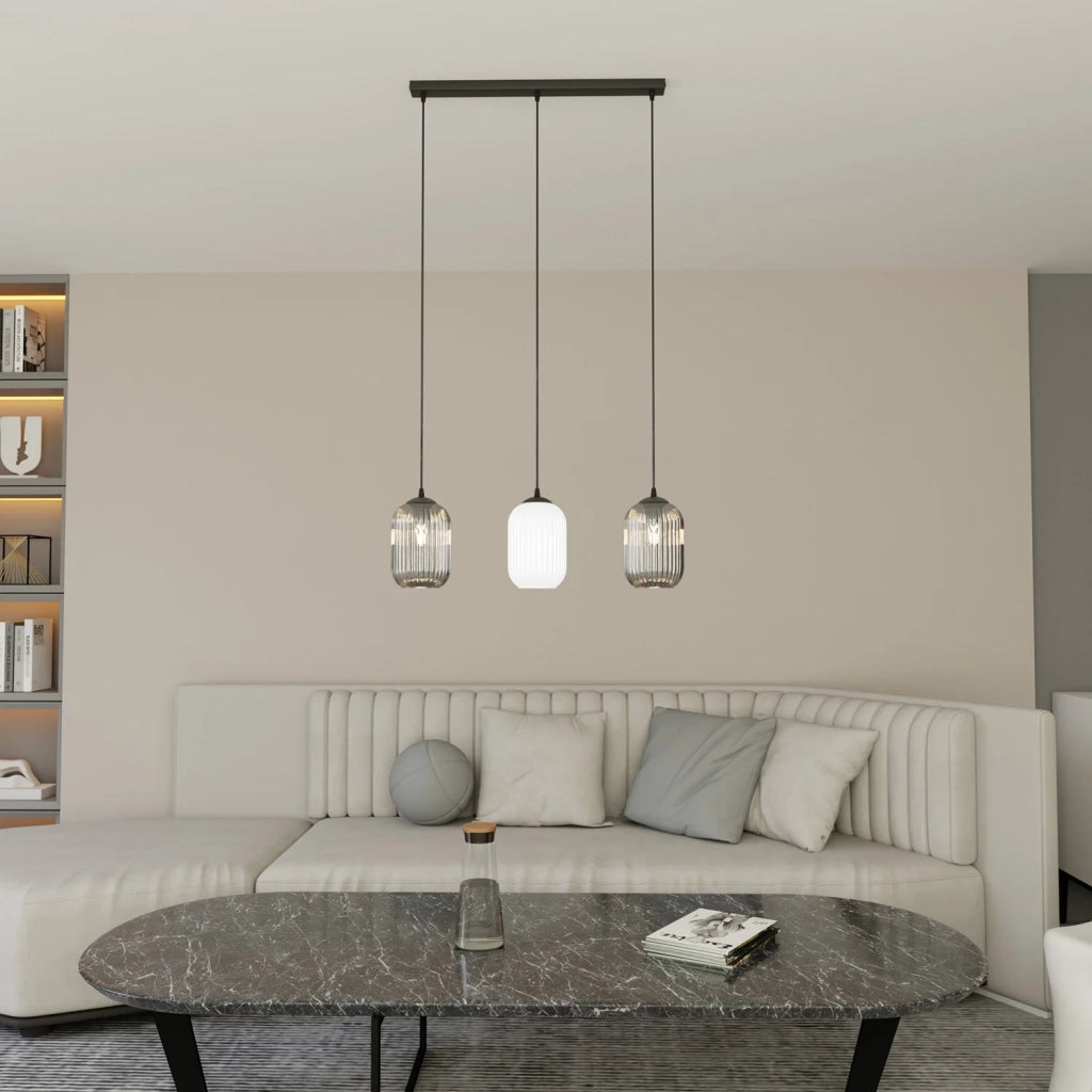 Lampadario 3 Luci Selene In Acciaio Nero E Vetri Plissettati In Bianco E Fumè