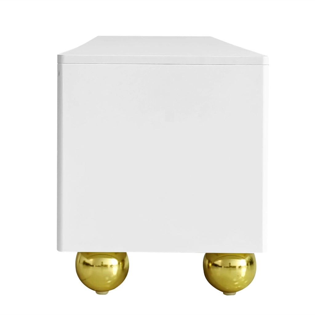 Mobile TV 170x38x44 cm; ante push-to-open con dettagli oro; pannello truciolare bianco