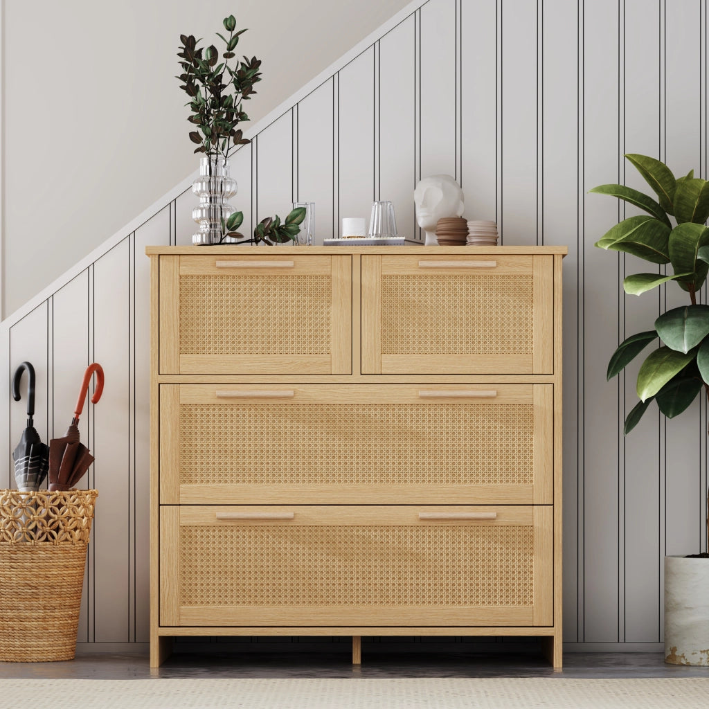 OKWISH Comò in Rattan con 4 Cassetti e Dispositivo Antiribaltamento, per Camera o Ingresso, MDF, Naturale, 80 × 38 × 80 cm