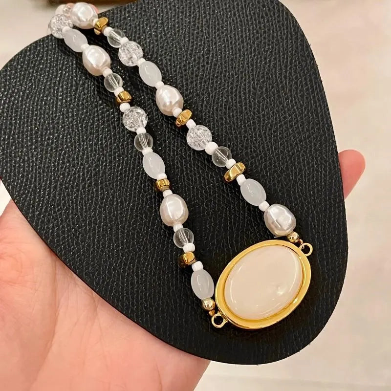 Collana ovale con perline di cristallo fatta a mano, regalo di Natale o di compleanno.