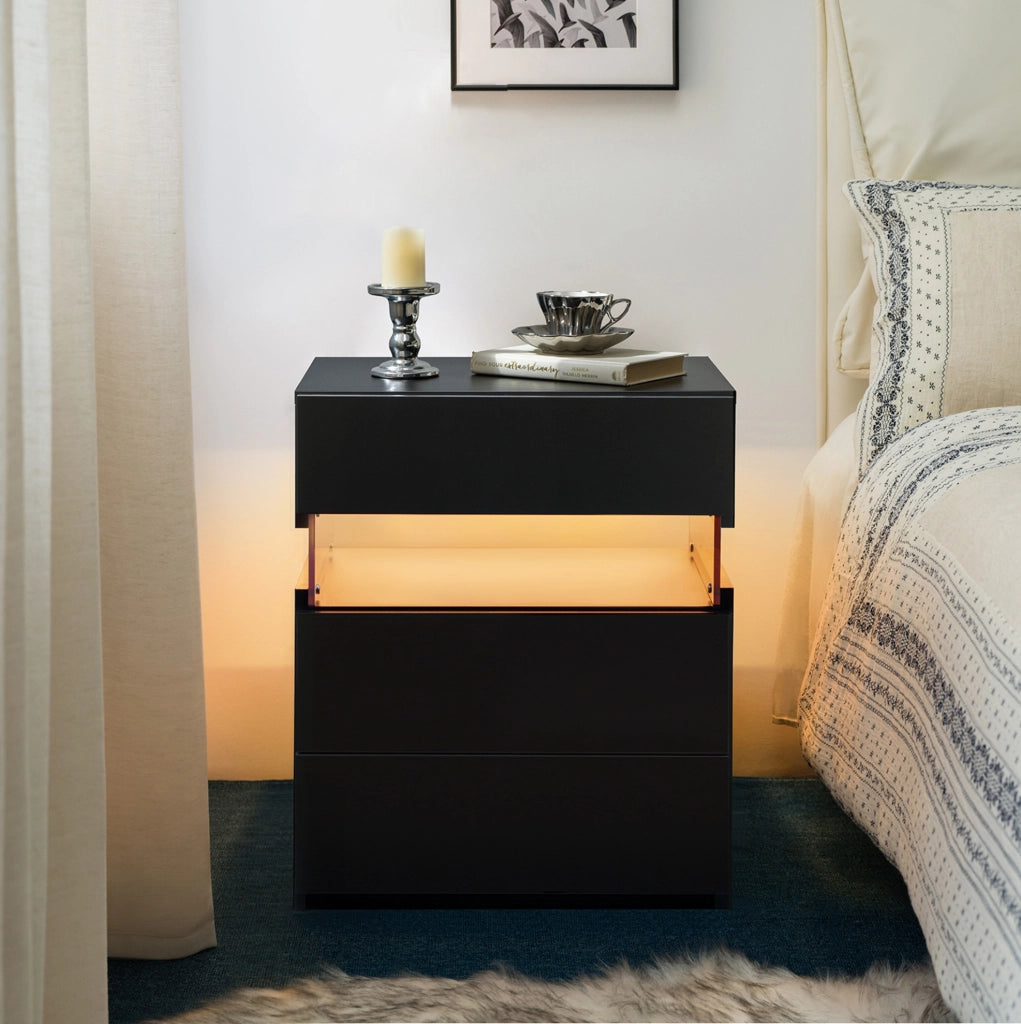 Comodino nero in legno ingegnerizzato con LED RGB e 3 cassetti