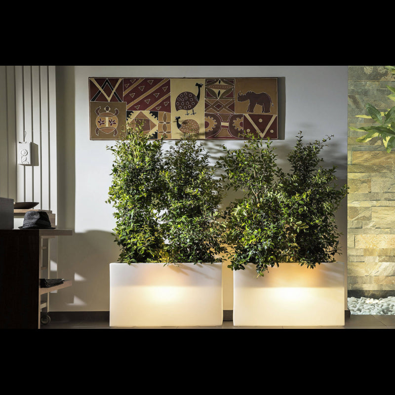 FIORIERA SCULPTOR 50 h CON LED MULTICOLOR E BATTERIA SOLARE