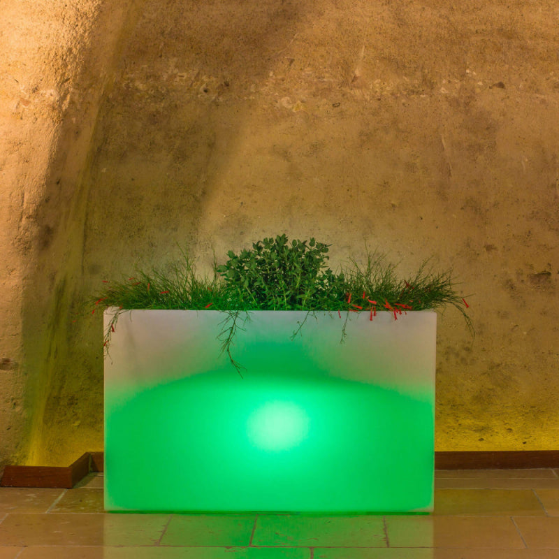 FIORIERA SCULPTOR 50 h CON LED MULTICOLOR E BATTERIA SOLARE