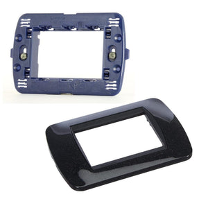 Placca living light international 3 posti tecnopolimero l4803 con supporto l4703 *** colore acciaio scuro, confezione 1