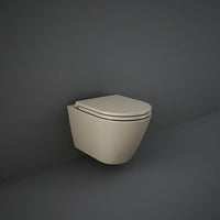 Sanitari sospesi opaco FEELING Rak Ceramics: vaso, bidet, copriwater soft-close Cappuccino Opaco