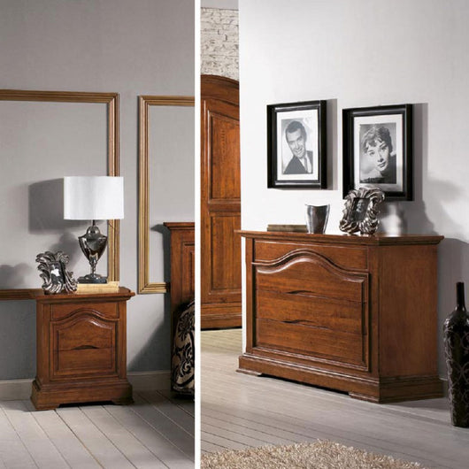 Gruppo como' 2 comodini classico in legno sagomato tinta noce