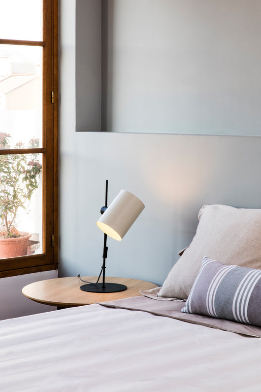 GUADALUPE, Lampada da Tavolo per Interni, Faro Barcelona