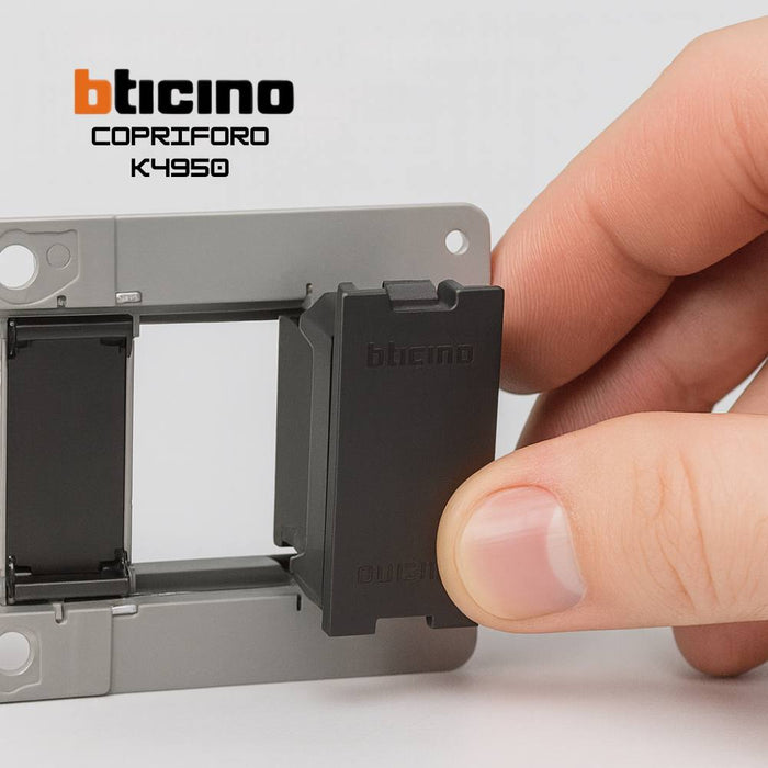 Falso polo 1 modulo bticino living now k4950 nero