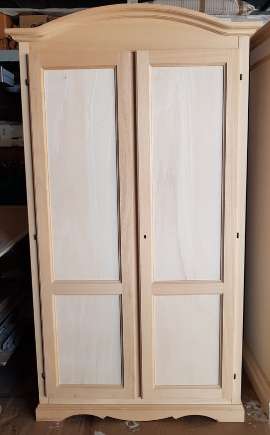 Armadio cappello gendarme 2 ante battenti grezzo l.107 p.55 h.197