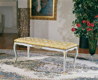 Panca imbottita in legno shabby con decori oro