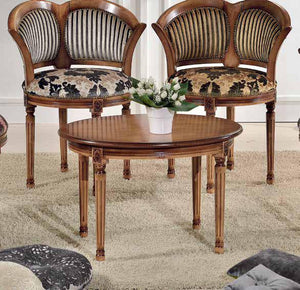 Tavolino ovale da salotto in legno intagliato con fregi