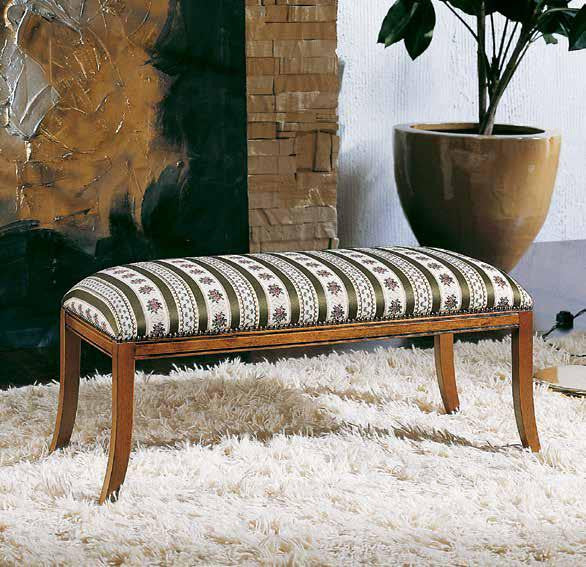 Panca imbottita in legno intagliato con fregi - Mobili 2G