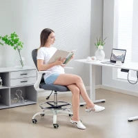 Sedia da ufficio ergonomica con poggiapiedi regolabile e braccioli ribaltabili, altezza regolabile, 59x62x99-119cm, grigio