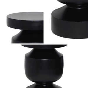 Tavolino, fine divano, comodino in metallo, nero