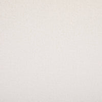 Poltrona scandinava in legno di hevea tinto noce chiaro e pelliccia