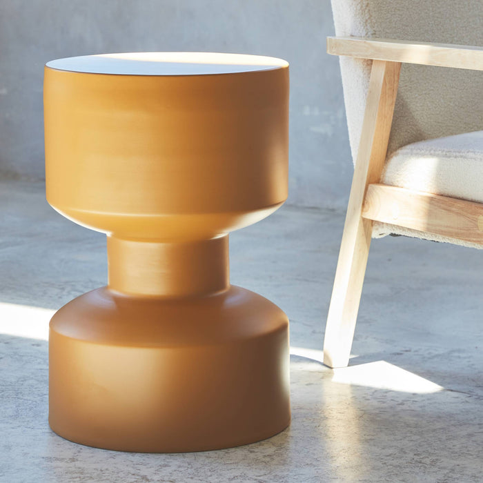 Tavolino, fine divano, comodino in metallo, 30x47cm, mostarda