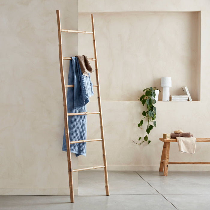 Scala decorativa in bambù con 6 montanti, marrone naturale