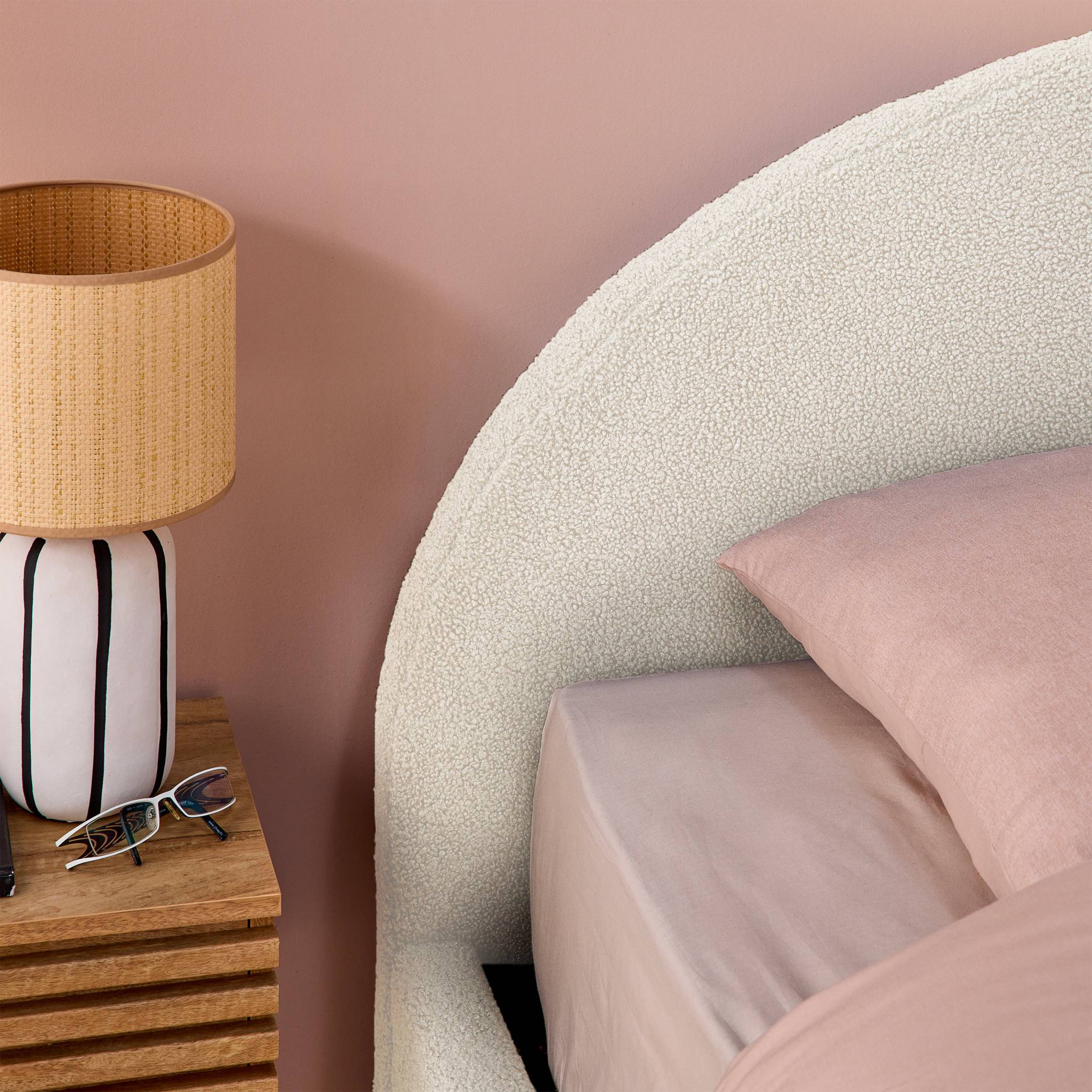 Struttura letto con contenitore e testiera 140cm, imbottita bouclé,