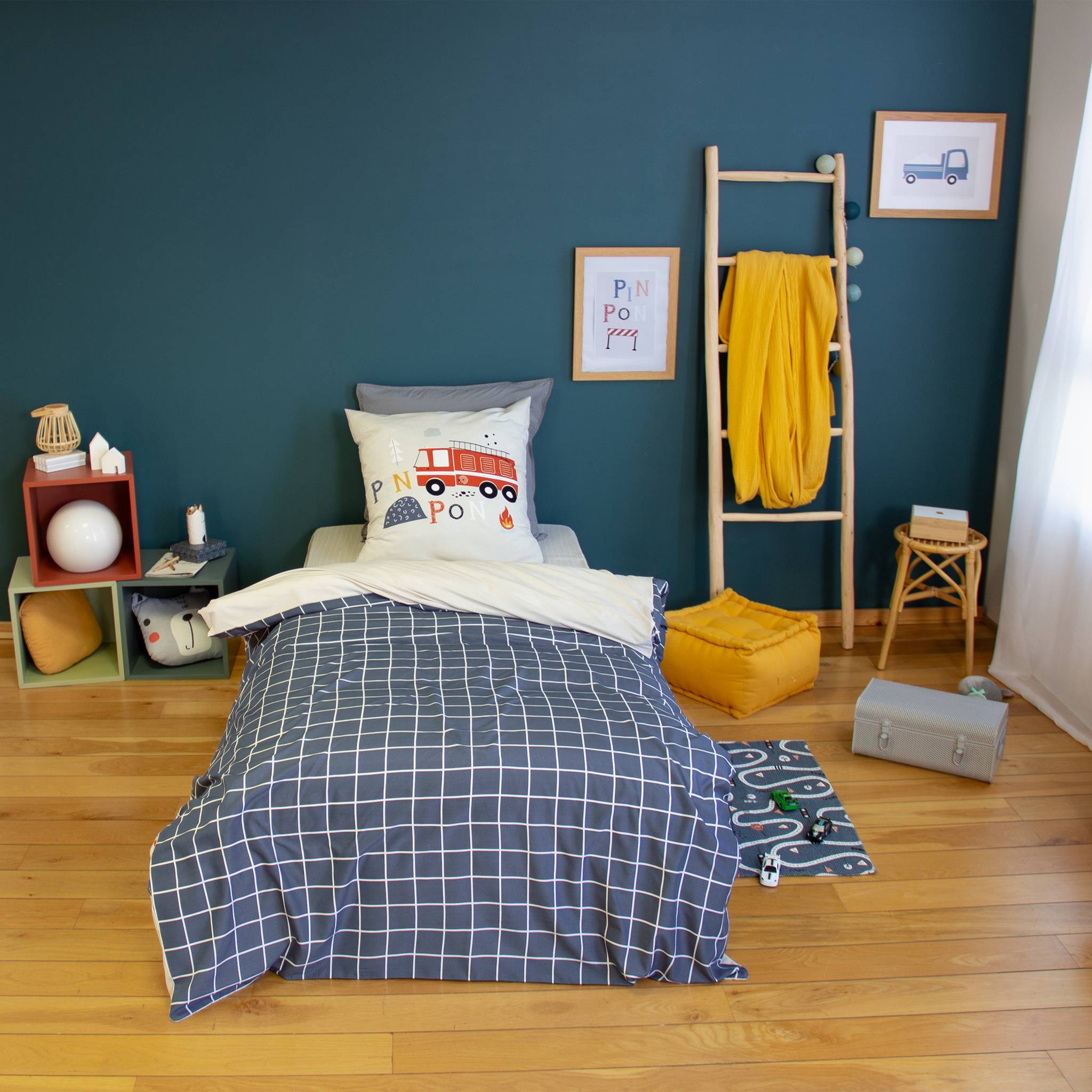 Parure da letto reversibile in microfibra stampato pompiere, 140cm,