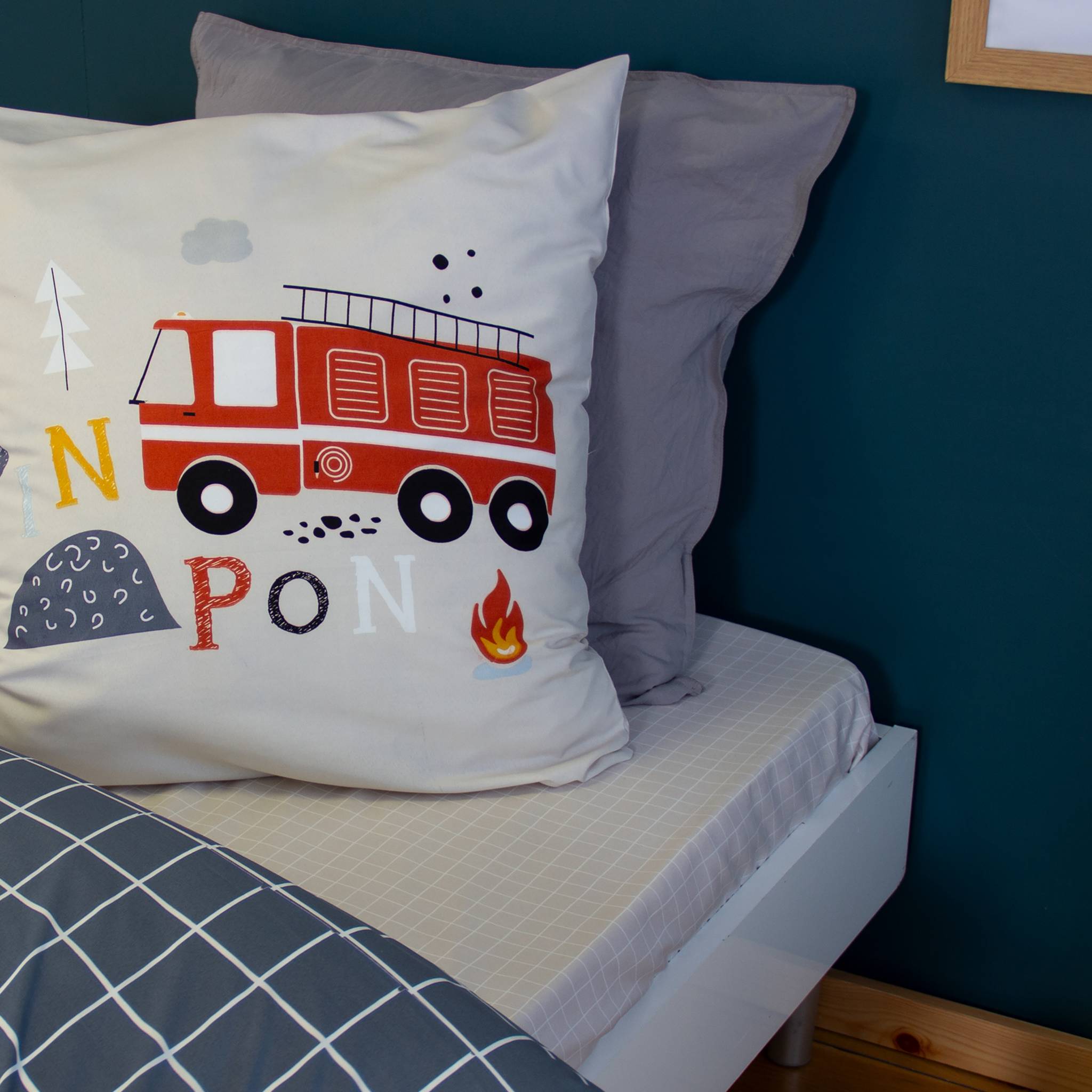 Parure da letto reversibile in microfibra stampato pompiere, 140cm,