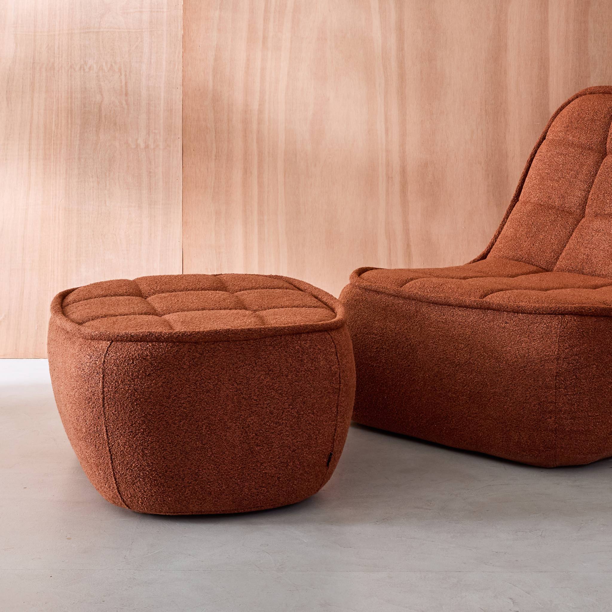 Pouf, poggiapiedi per poltrona boni bouclé texturizzata, terracotta