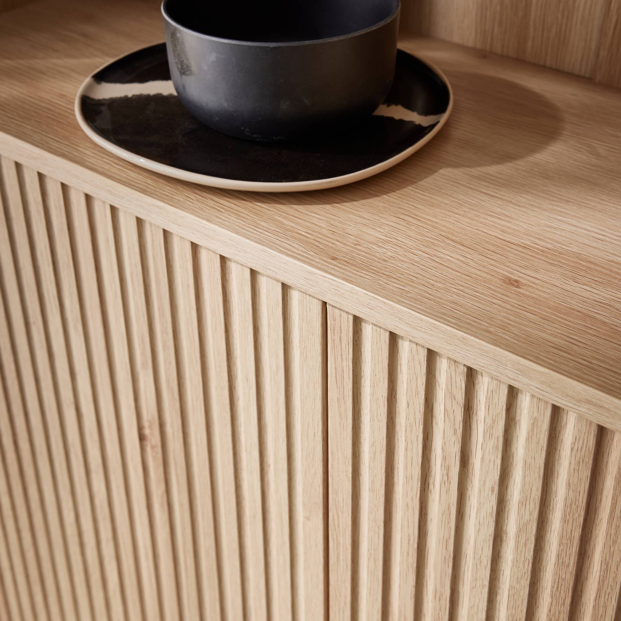 Libreria in legno e metallo nero a 2 ante, marrone naturale