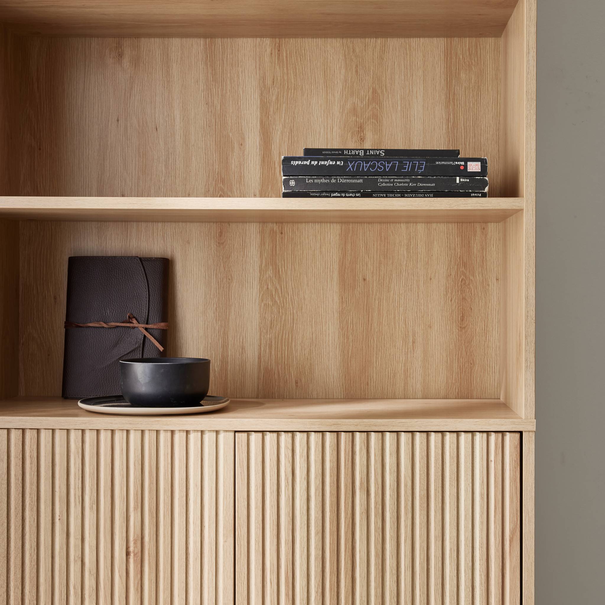 Libreria in legno e metallo nero a 2 ante, marrone naturale