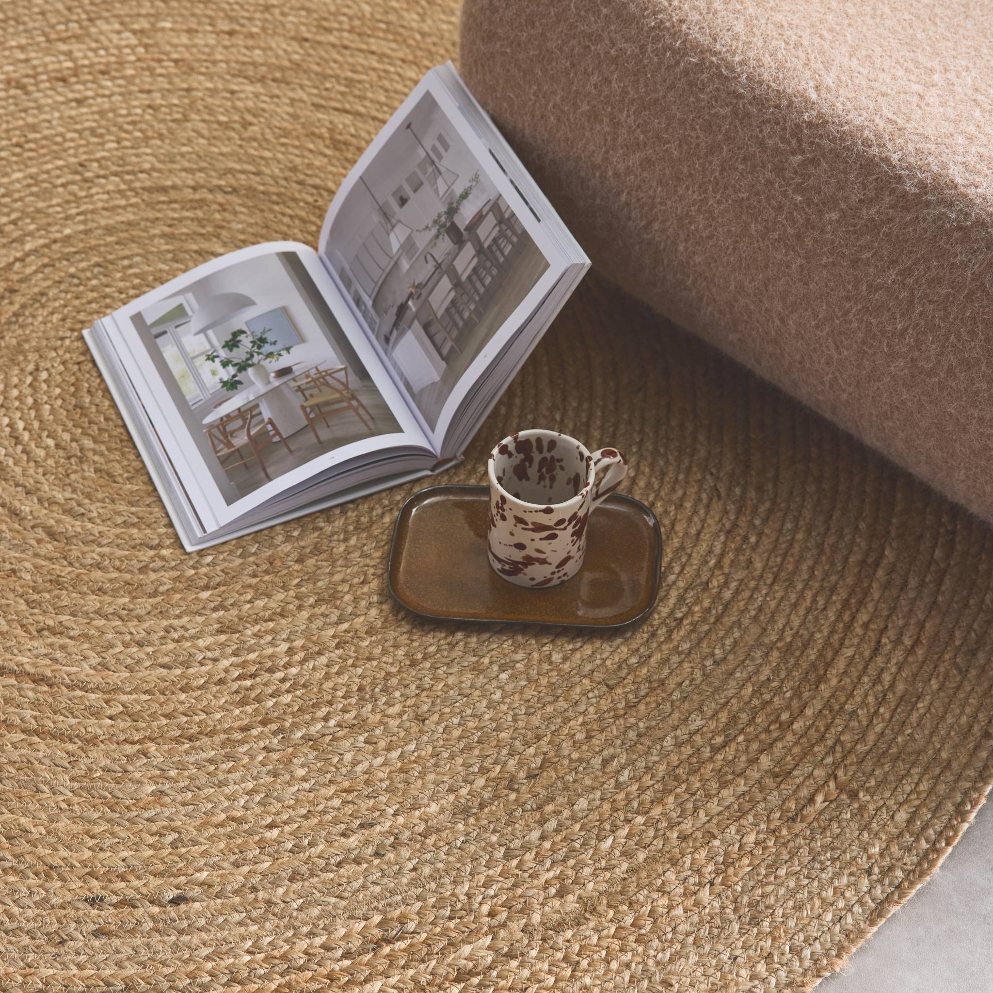 Tappeto rotondo in juta da interno 120 cm naturale | sweeek