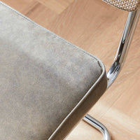 Set di 2 sedie a sbalzo, tessuto e rattan, beige