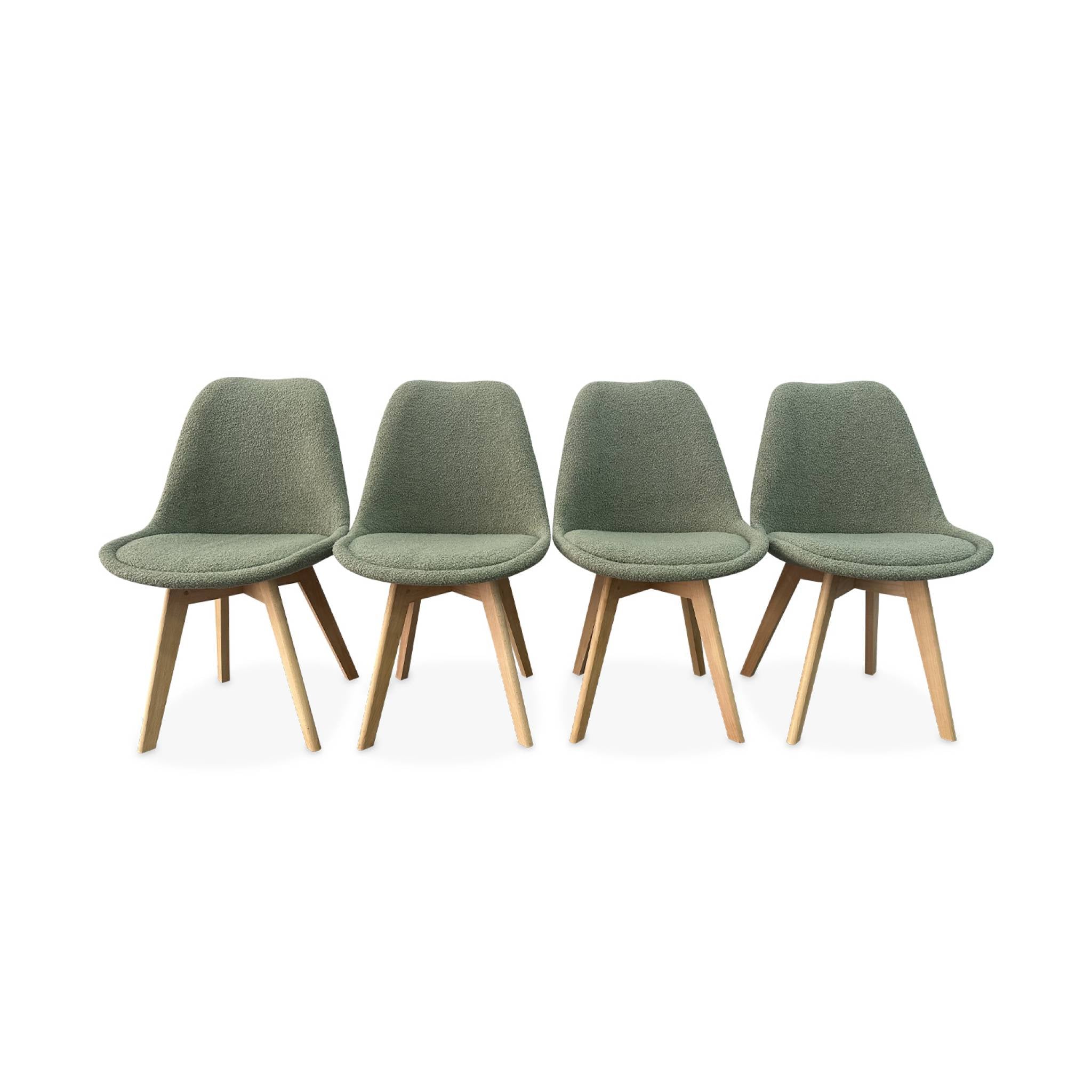 Set di 4 sedie scandinave bouclé, gambe in legno, verde celadon