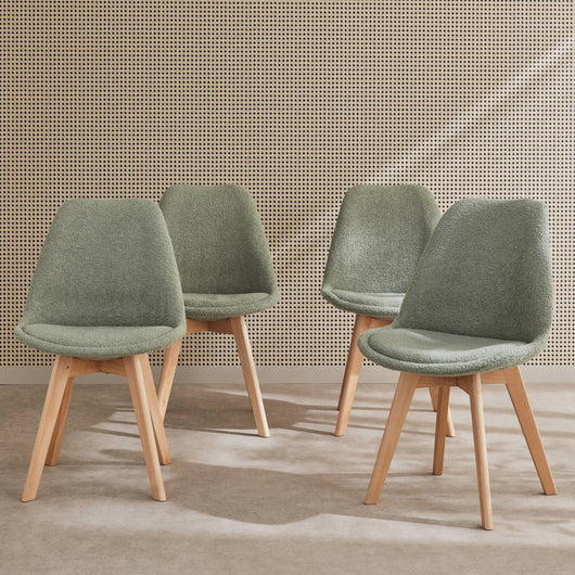 Set di 4 sedie scandinave bouclé, gambe in legno, verde celadon