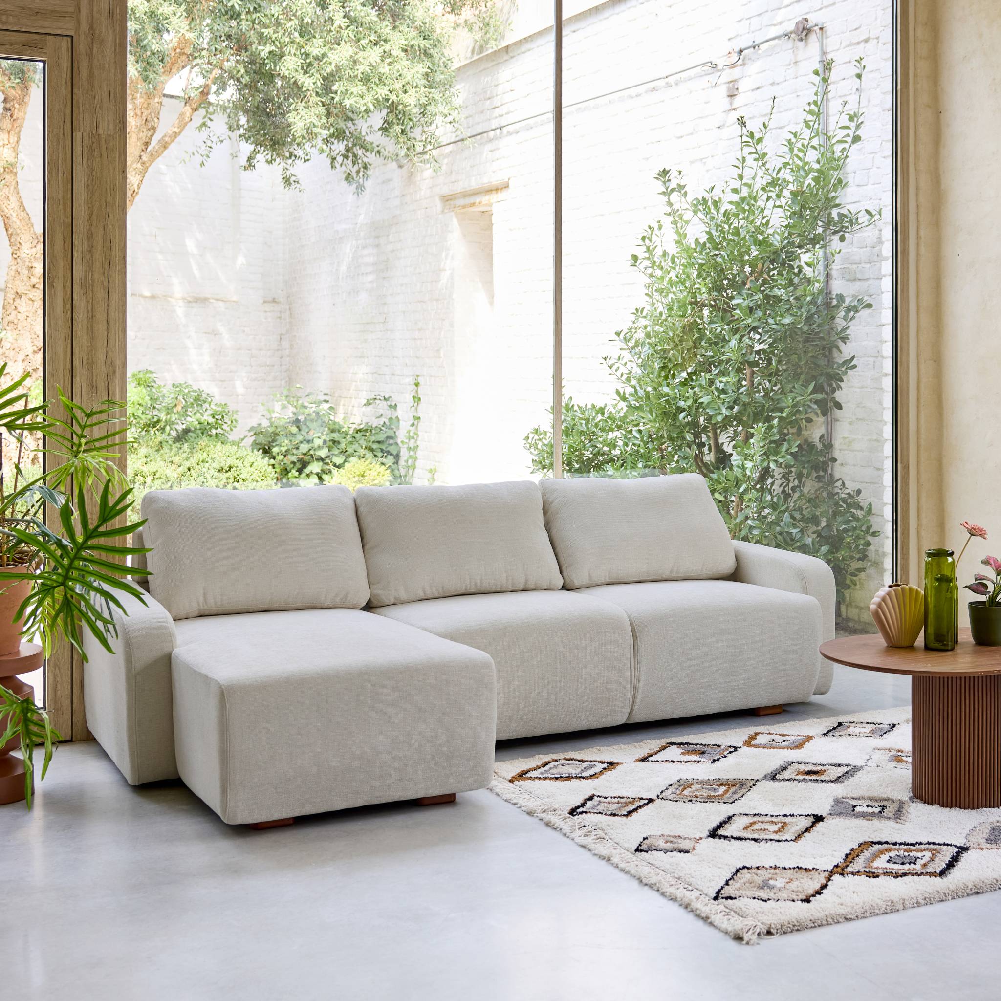 Divano angolare sinistro in tessuto semplice, 3 posti, grigio chiaro