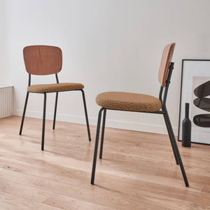 Set di 2 sedie bouclé struttura in legno con gambe in metallo,