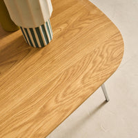 Tavolino rettangolare con gambe cromate e decorazioni in legno,