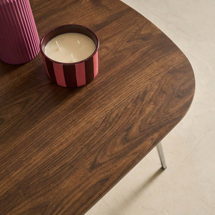 Tavolino rettangolare con gambe cromate e decorazioni in legno, noce