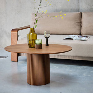 Tavolino oblungo con effetto legno intagliato, marrone