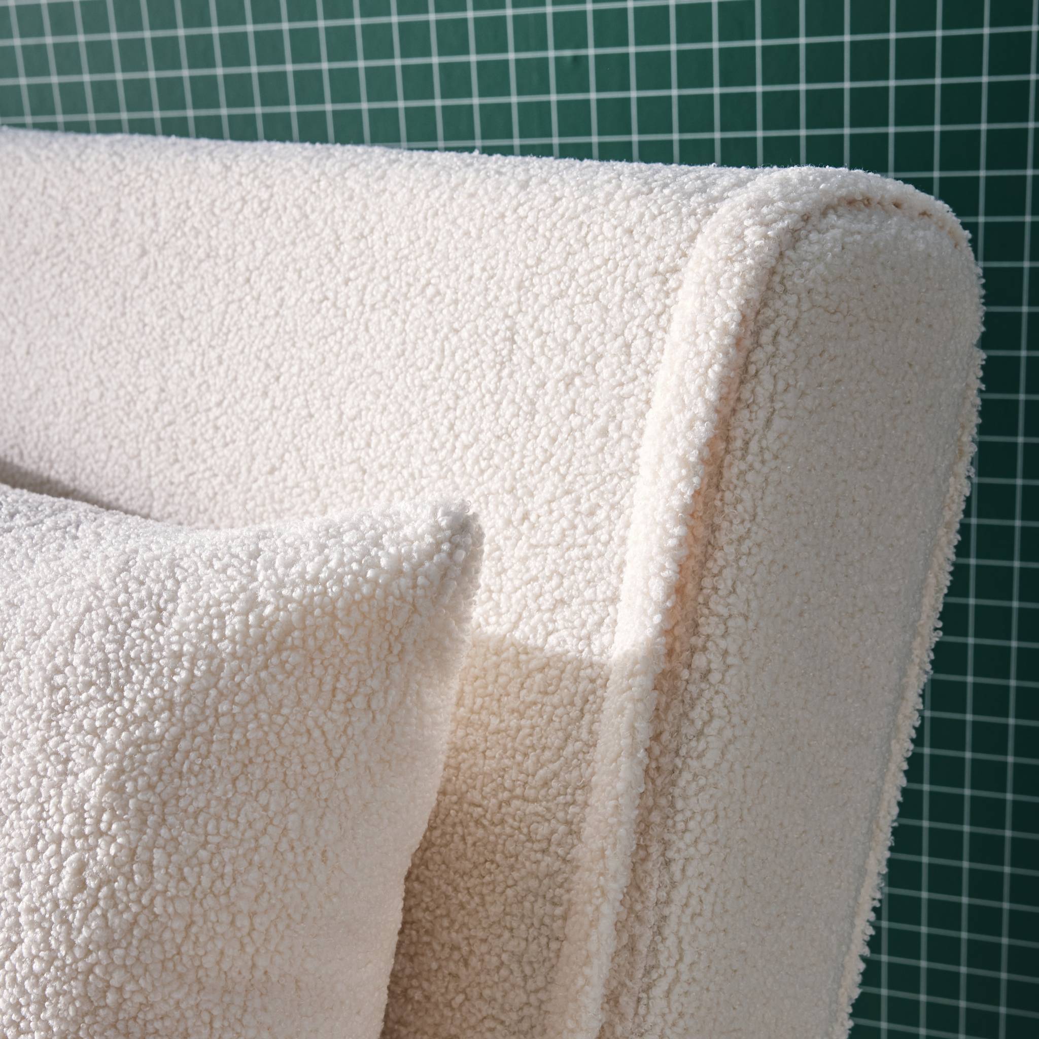 Poltrona letto bouclé con base in legno 1 posto, crema