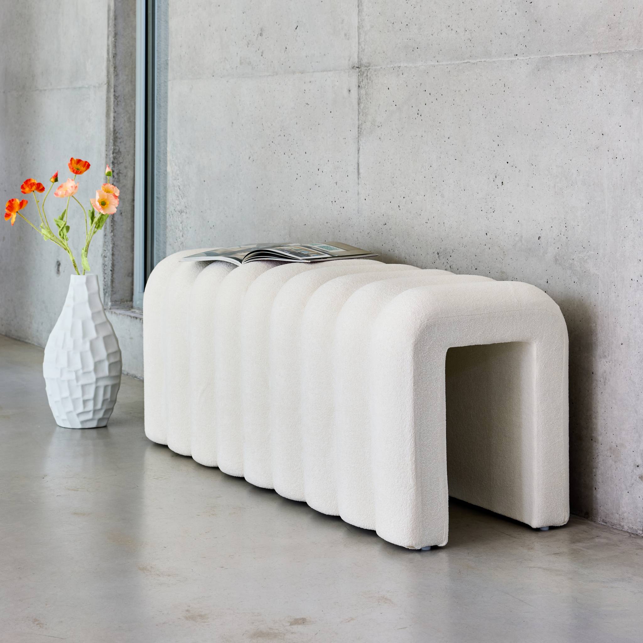 Panca, fine letto contemporaneo tessuto, bianco